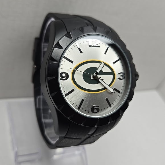 Green Bay Packers Game Time Watch Mens Black Band New Battery NFL Fan Gift - Picture 3 of 9